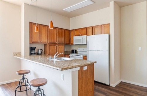 University District Apartment | Blueground | University District, view, nr University Bridge