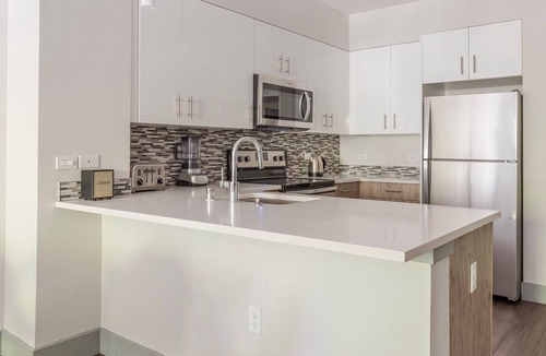 Walnut Creek Apartment | Blueground | Walnut Creek, pool, nr Heather Farm Park