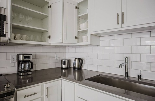 Waterfront Apartment | Blueground | Waterfront, view, nr Aquarium