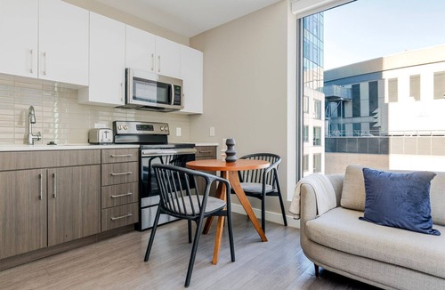 West End Apartment | Blueground | West End, rooftop, nr Boston Common