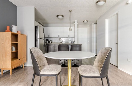 West Loop Gate Apartment | Blueground | West Loop Gate, rooftop, nr Millennium Park