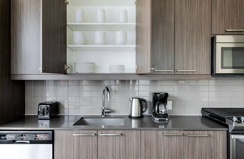 West Loop Apartment | Blueground | West Loop, pool, nr Millennium Park