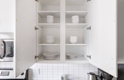 West Loop Gate Apartment | Blueground | West Loop, pool, nr Union Park