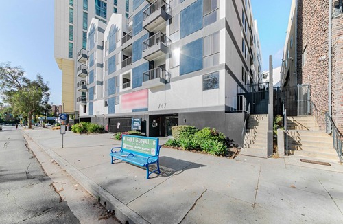 Westwood Apartment | Blueground | Westwood, view, nr UCLA