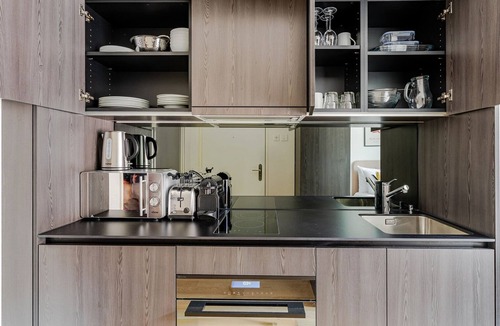 Sihlfeld Apartment | Blueground | Wiedikon, elevator, nr museums & mall