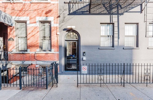 Williamsburg Apartment | Blueground | Williamsburg, AC & w/d, nr parks