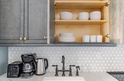 Williamsburg Apartment | Blueground | Williamsburg, rooftop, nr East River