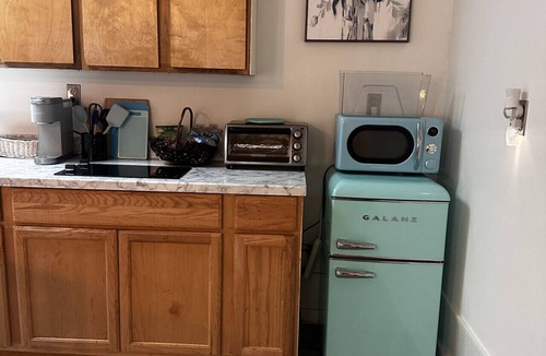 Columbia House | BlueHeronLake-Guesthouse Studio