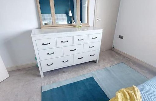 Yeadon Apartment | Bluenfield