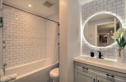 La Cite-Limoilou Apartment | Bluenose