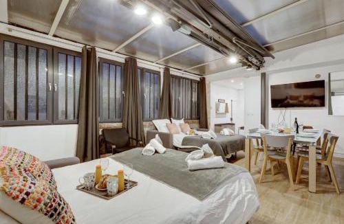 Quartier de la Folie-Mericourt Apartment | Bluestay 157 - Superb apartment