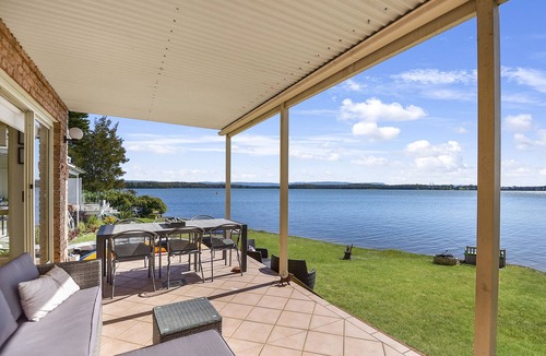 Mannering Park Apartment | Bluewater at Mannering Park