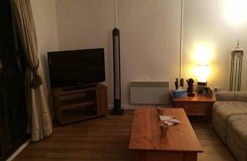 Golden Beach House | Bluewater beachfront gem