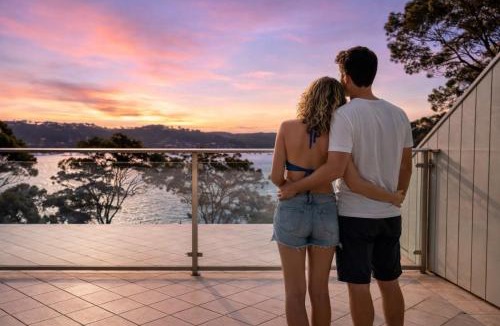 Newport Apartment | BlueWater Penthouse GuestSuite 3B