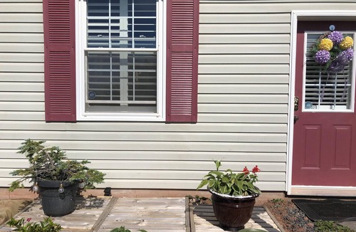 Vernon Bridge Apartment | Bluewaters Bachelor Suite