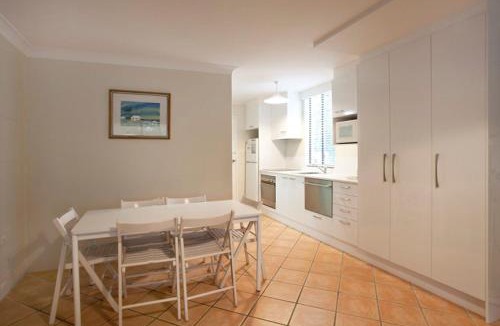 Blueys Beach House | Blueys Beach Villa Manyana 24