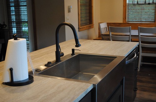 Morehead City Cabin | Bluff cabin #6 Luxury Awaits: Bunk Room Extravaganza and 5 Person Hot Tub