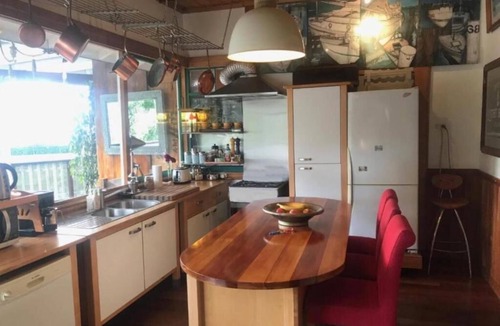 Bluff Hill Bed & Breakfast | Bluff Hill Lighthouse B&B