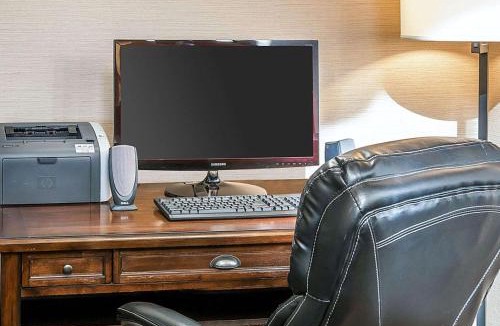 Bluffton Hotel | Bluffton Inn & Suites