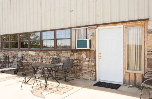 Sand Springs Cabin | Blufftop cabin with private patio and gorgeous views! Pet-friendly!