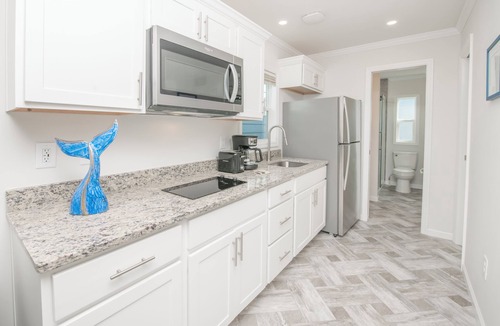 Chincoteague House | Blufin Bungalows & Marina