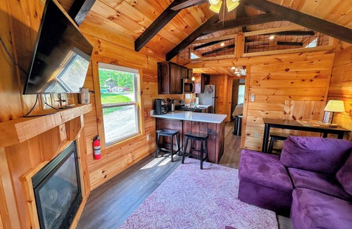 Twin Mountain Cottage | Bmv4 Tiny Home Topline