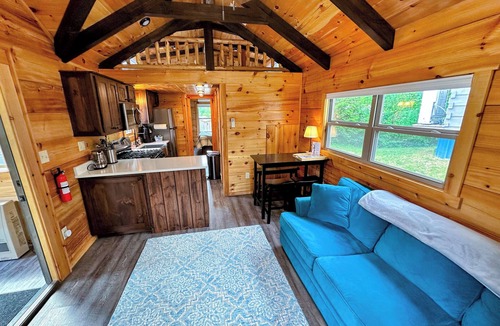 Twin Mountain Cottage | Bmv8 Tiny Home Topline