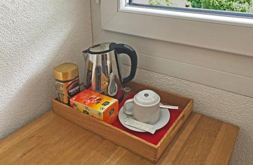 Wettingen Bed & Breakfast | BnB 5430