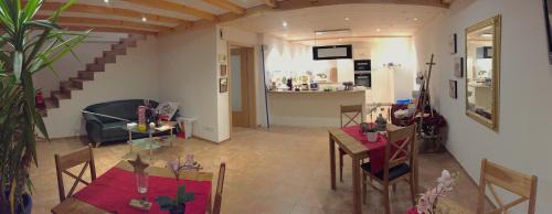 Kaisten Bed & Breakfast | BnB Linden 5082 Kaisten