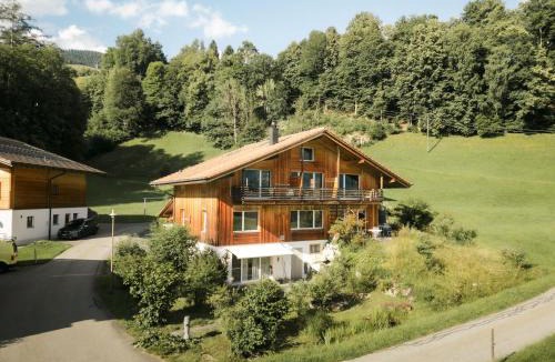 Martisberg Bed & Breakfast | BnB Maetteli