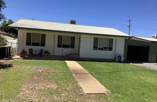 Hay Villa | BnB on Brunker