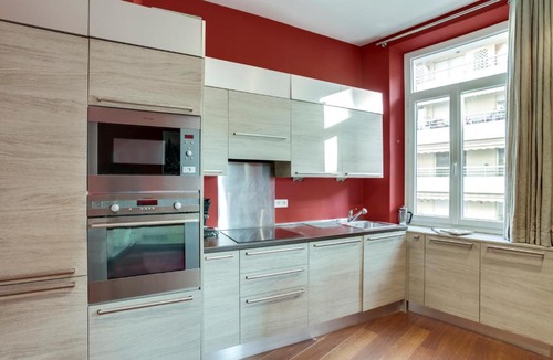 California - Pezou Apartment | Bnbkeys - Volta