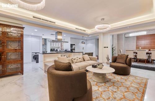 Dubai Festival City Apartment | bnbmehomes - Al Badia Hillside Village Condo 3