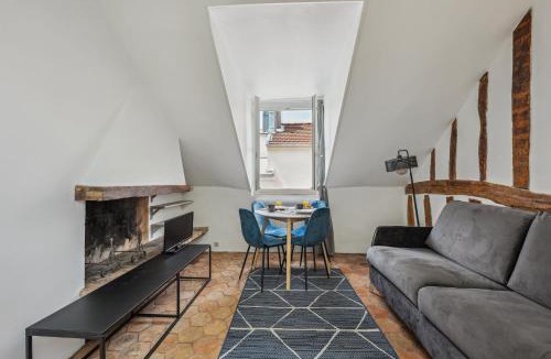 Jardin des plantes Apartment | BnBNova - 1BR - Heart of Latin Quarter
