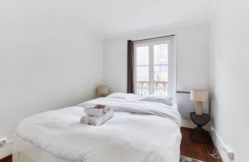 Montmartre Apartment | BnBNova - 1BR - Montmartre & Sacré-Cœur Basilica