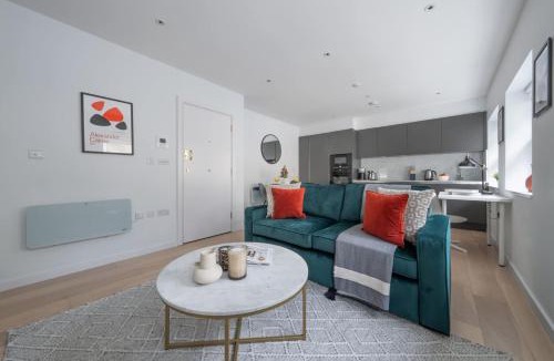 Billingsgate Apartment | BnBNova - 1BR - Thames & St Paul's