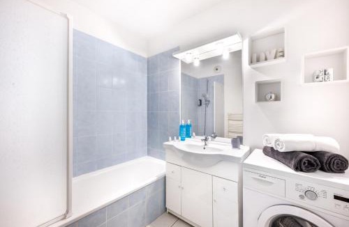 7th Arrondissement Apartment | BnGo l Cosy et Calme l Métro B, 4 personnes