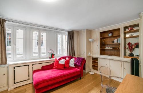 Geneva Old Town Apartment | Boël 5 studio