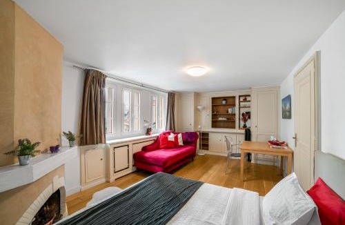 Geneva Old Town Apartment | Boël 5 studio