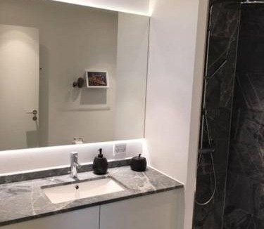 Aarhus C Apartment | Bo med stil og udsigt til Aarhus lystbådehavn