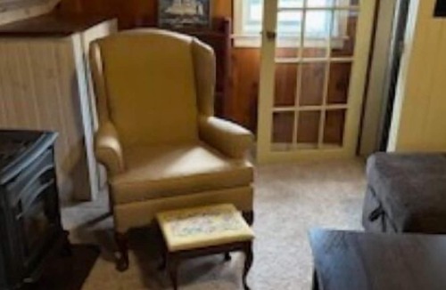 Hopkinton Apartment | Board Cove Vacation Home