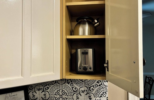 Boardman House | Boardman - Spacious Cape Cod Home - Free Parking