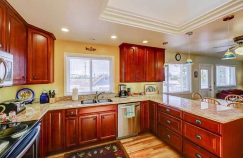 Westside Santa Cruz House | Boardwalk Beach House