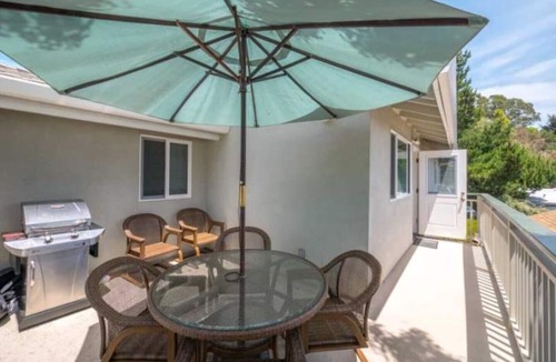 Westside Santa Cruz House | Boardwalk Beach House