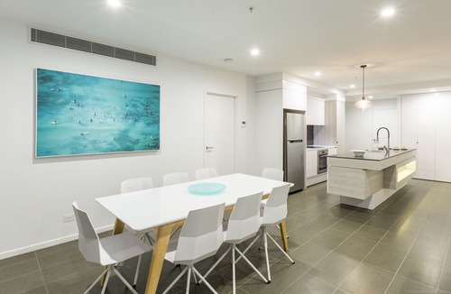 Burleigh Heads Apartment | Boardwalk Burleigh Beach