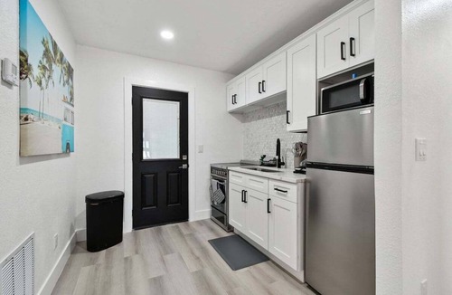 Treasure Island Apartment | Boardwalk John's Pass