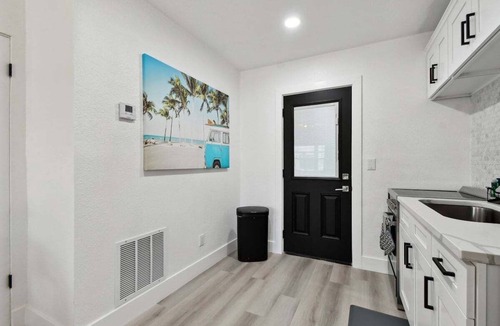 Treasure Island Apartment | Boardwalk John's Pass