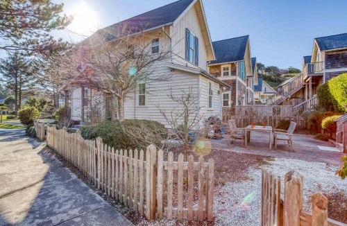 Olivia Beach House | Boardwalk