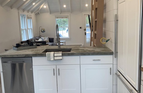 Westhampton Beach House | Boat back cottage in WHB