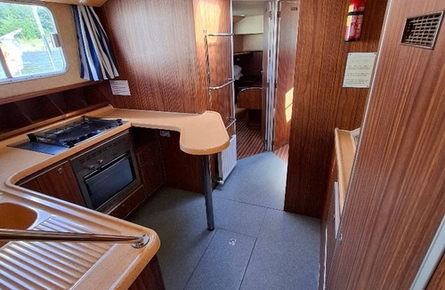 Chenille-Change Boat Rental | Boat Chenillé-Changé, 4 bedrooms, 9 persons